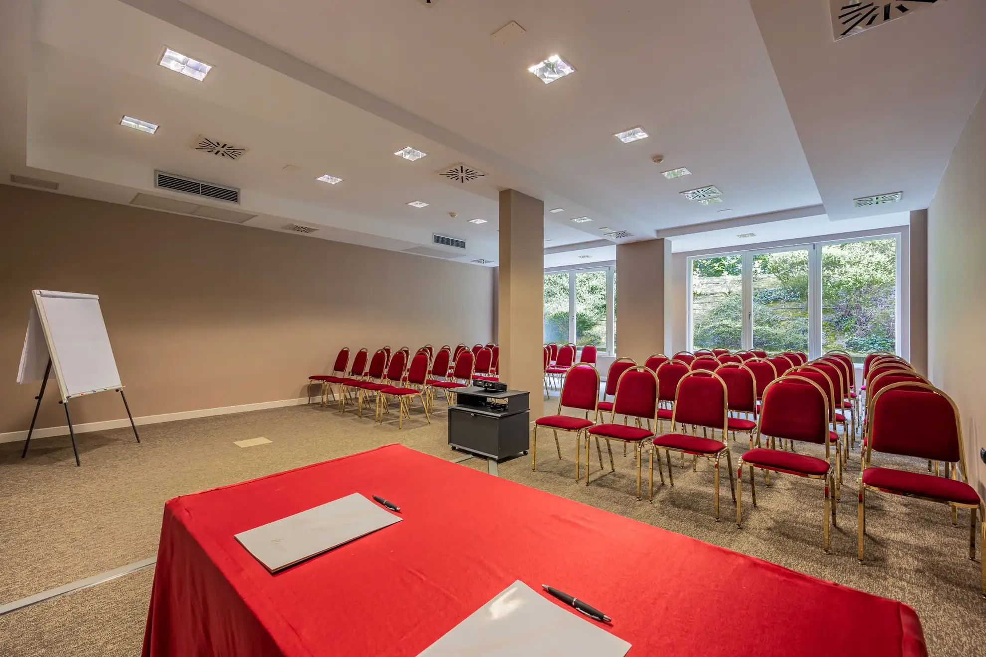 Albaré Meeting Room